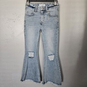 Flying Monkey NWOT Youth Girls 8 Light Wash Denim Flare Jeans Distressed Boho